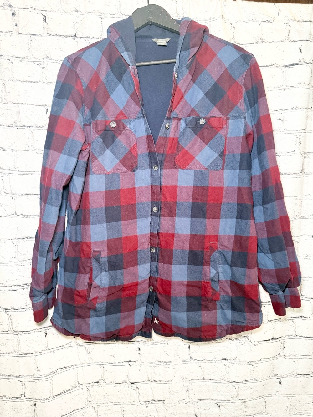 Eddie Bauer. Hooded flannel. Size L